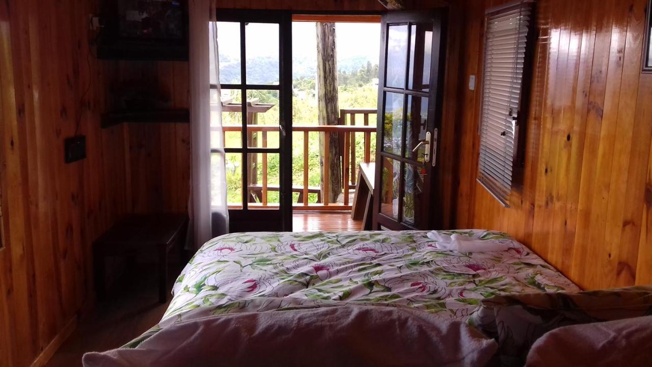 Ferme Lebon Papillon La Roulotte Hotell Le Tampon Exteriör bild